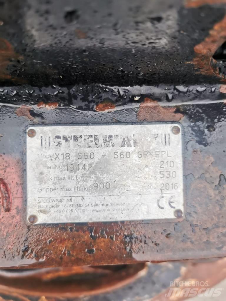 Volvo EW160E Bagri na kolesih
