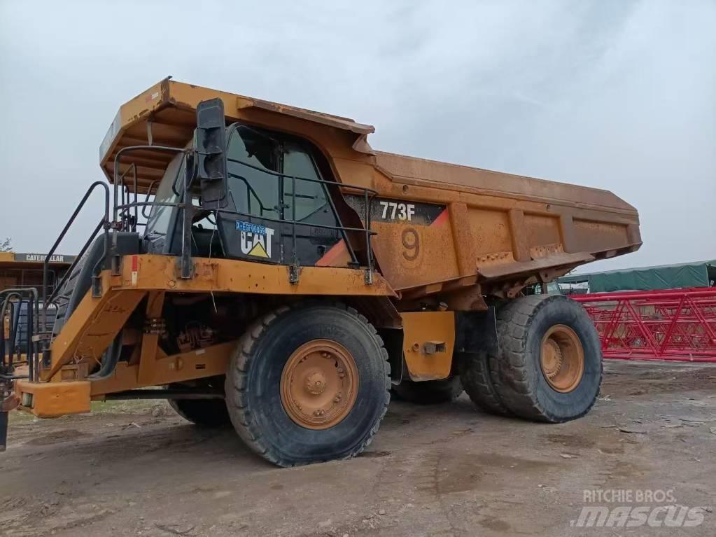 CAT 773 F Zglobni demperji