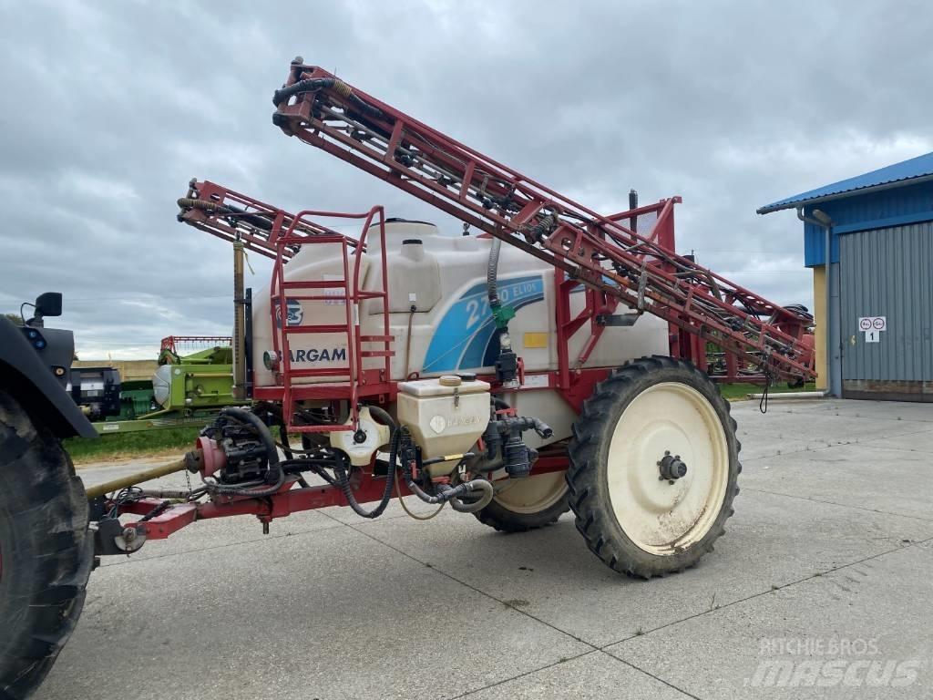 Bargam Elios 2700 Vlečne škropilnice