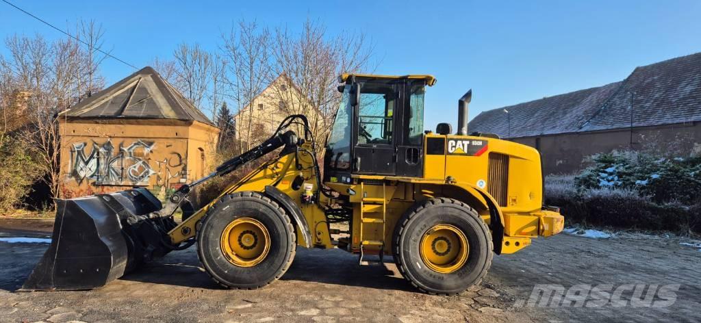 CAT 930 H Kolesni nakladalci