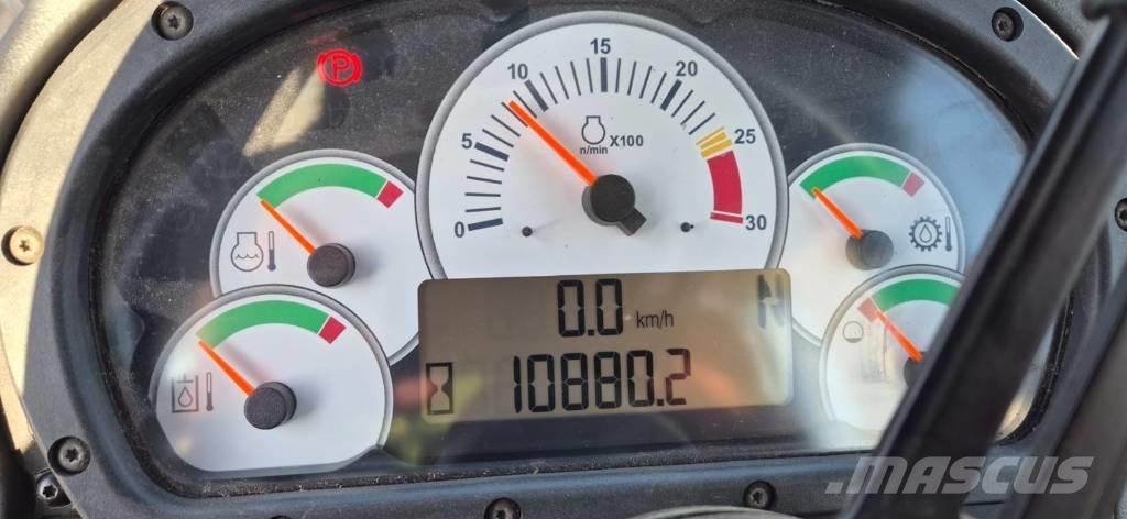 CAT 930 H Kolesni nakladalci