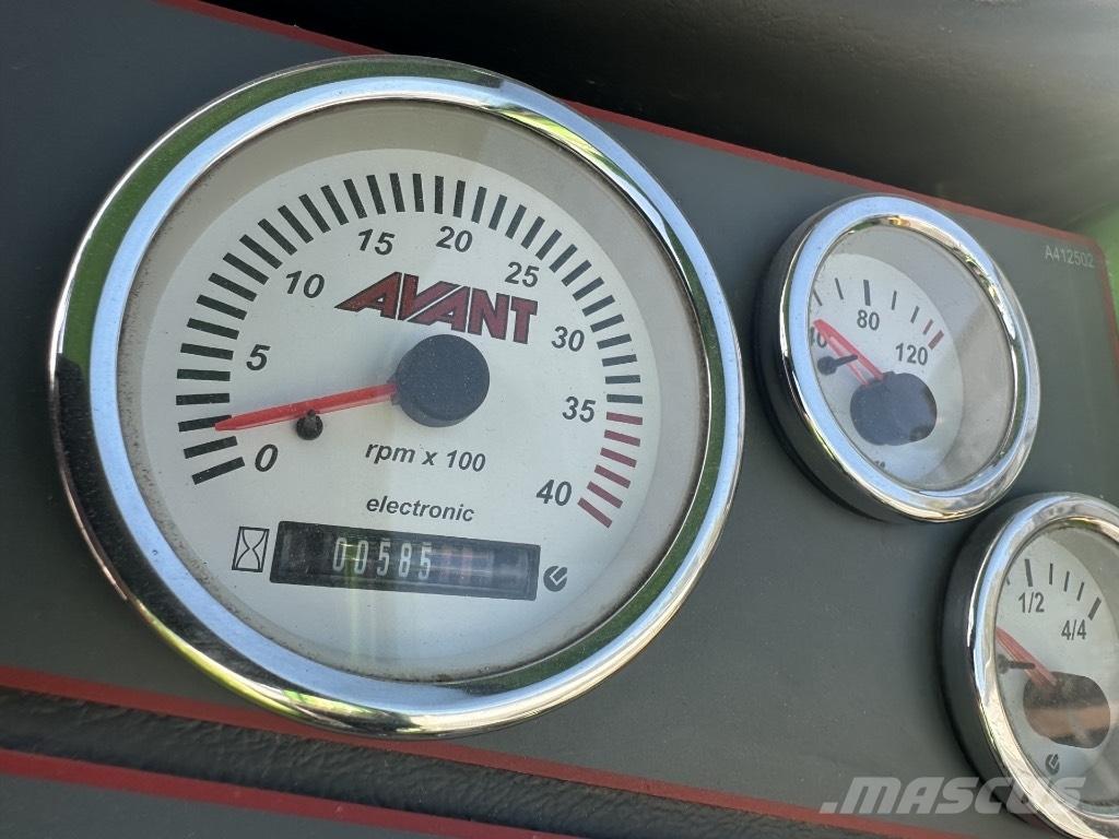 Avant 523 Mini nakladalci