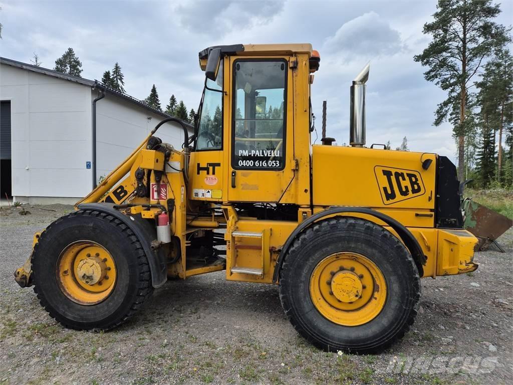 JCB 411B Kolesni nakladalci