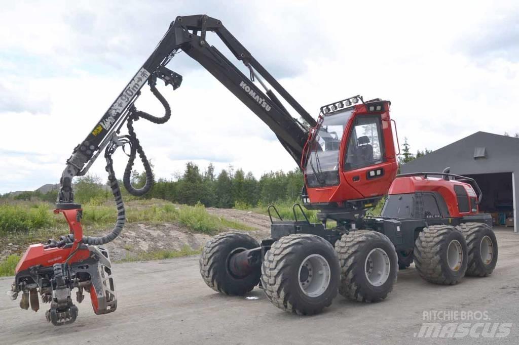 Komatsu 931 XC Harvesterji