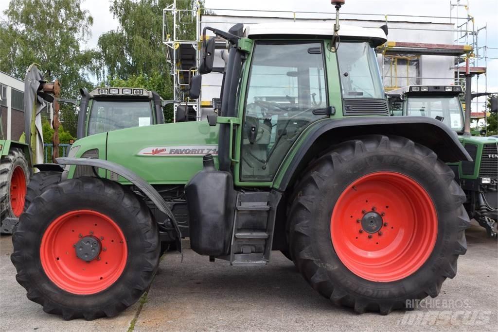 Fendt 714 Vario Traktorji