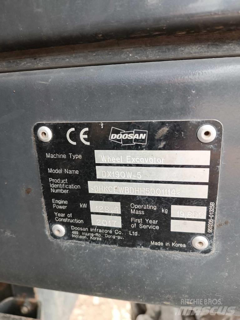 Doosan DX 190 W-5 Bagri na kolesih
