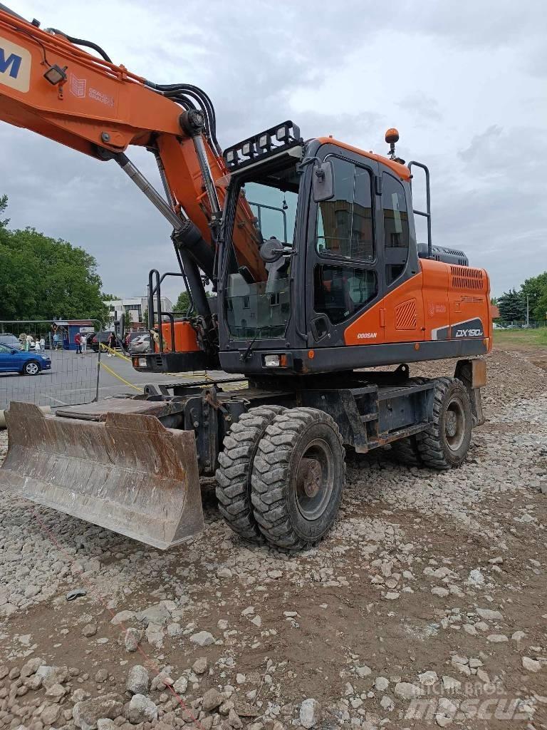Doosan DX 190 W-5 Bagri na kolesih