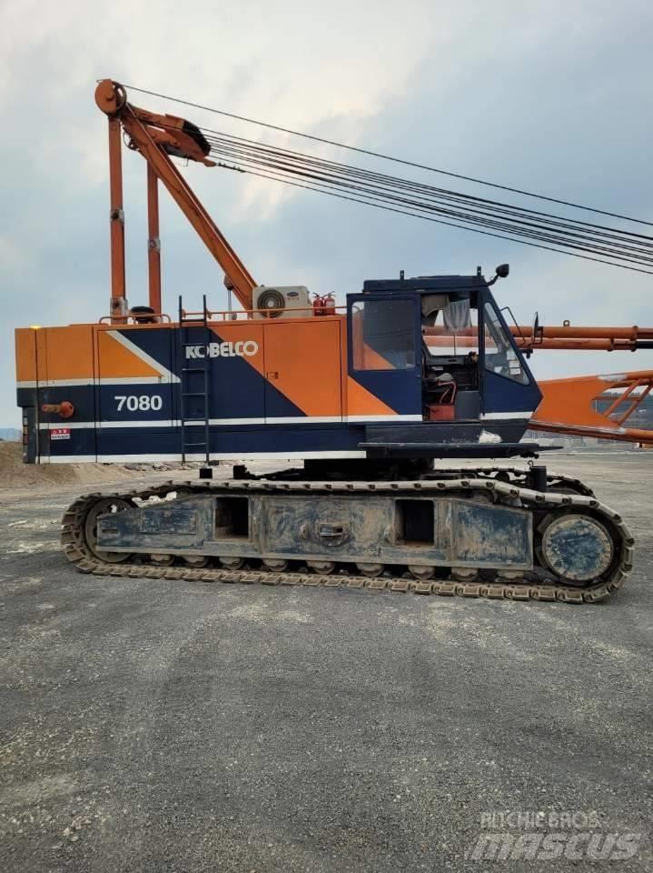 Kobelco 7100 Dvigala na gosenicah