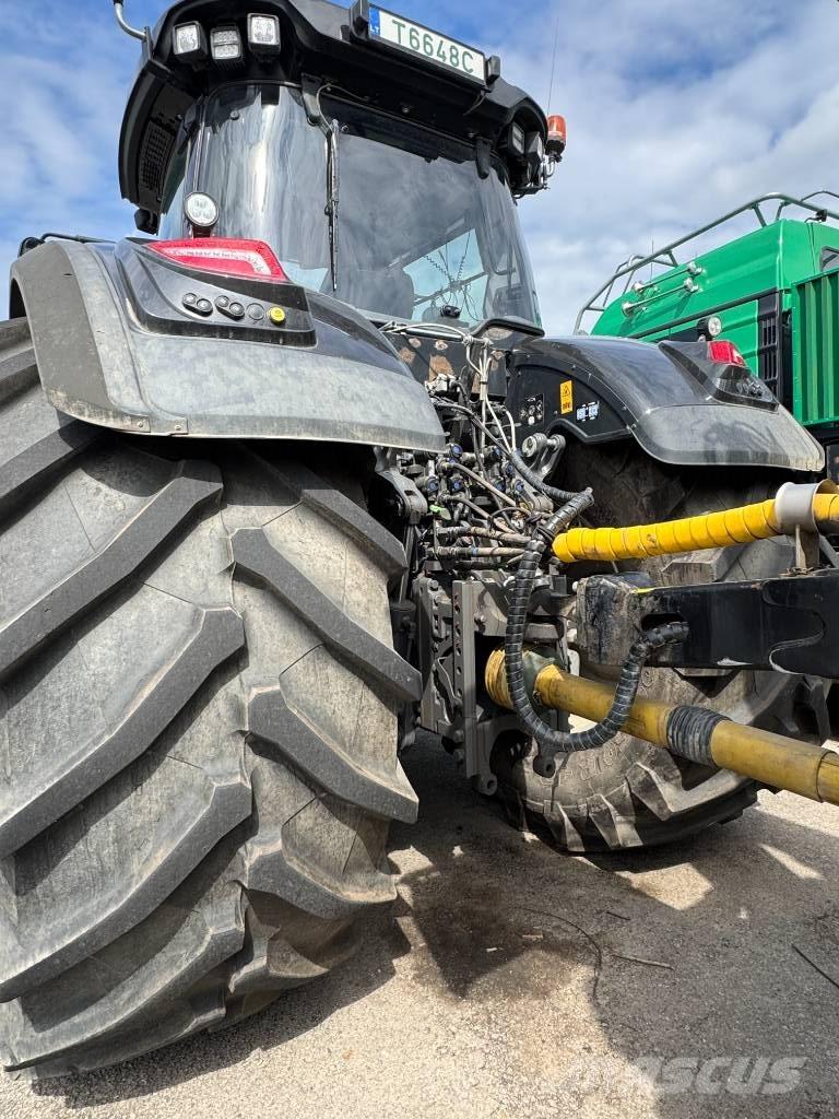 Valtra S 374 Traktorji