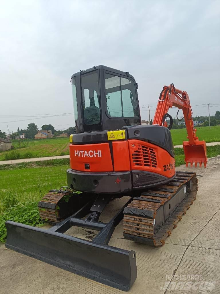 Hitachi ZX50U Mini bagri <7t
