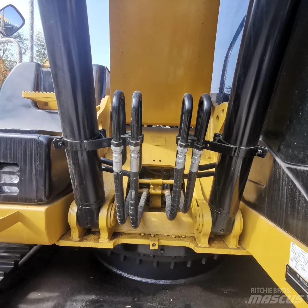 CAT 320 D Bagri goseničarji