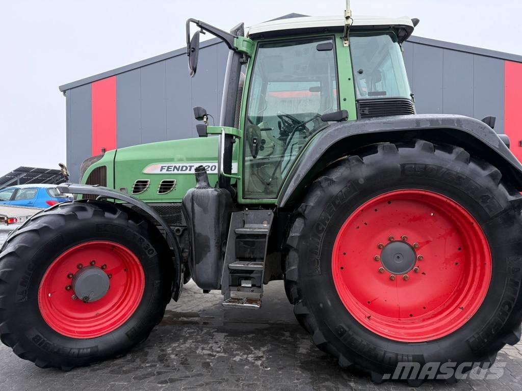 Fendt 820 Vario TMS Traktorji