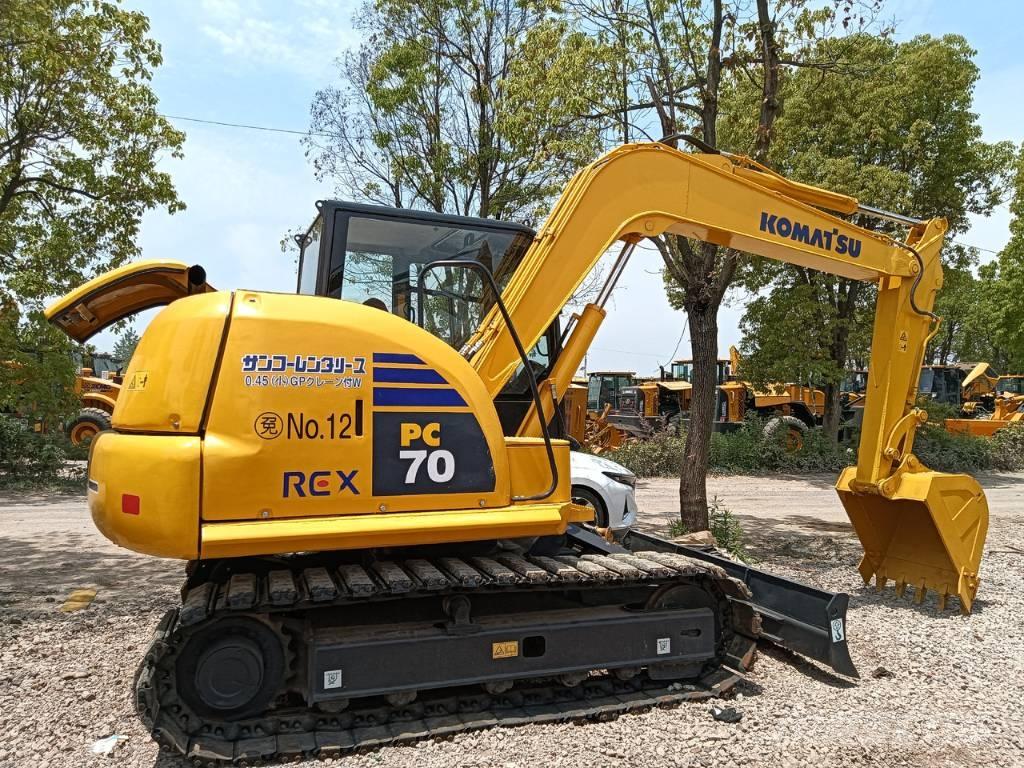 Komatsu PC 70 Midi bagri 7t – 12t