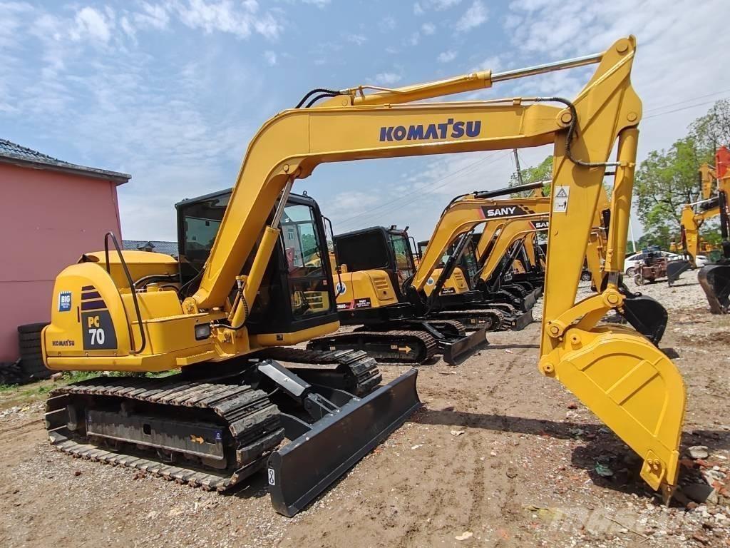 Komatsu PC 70 Midi bagri 7t – 12t