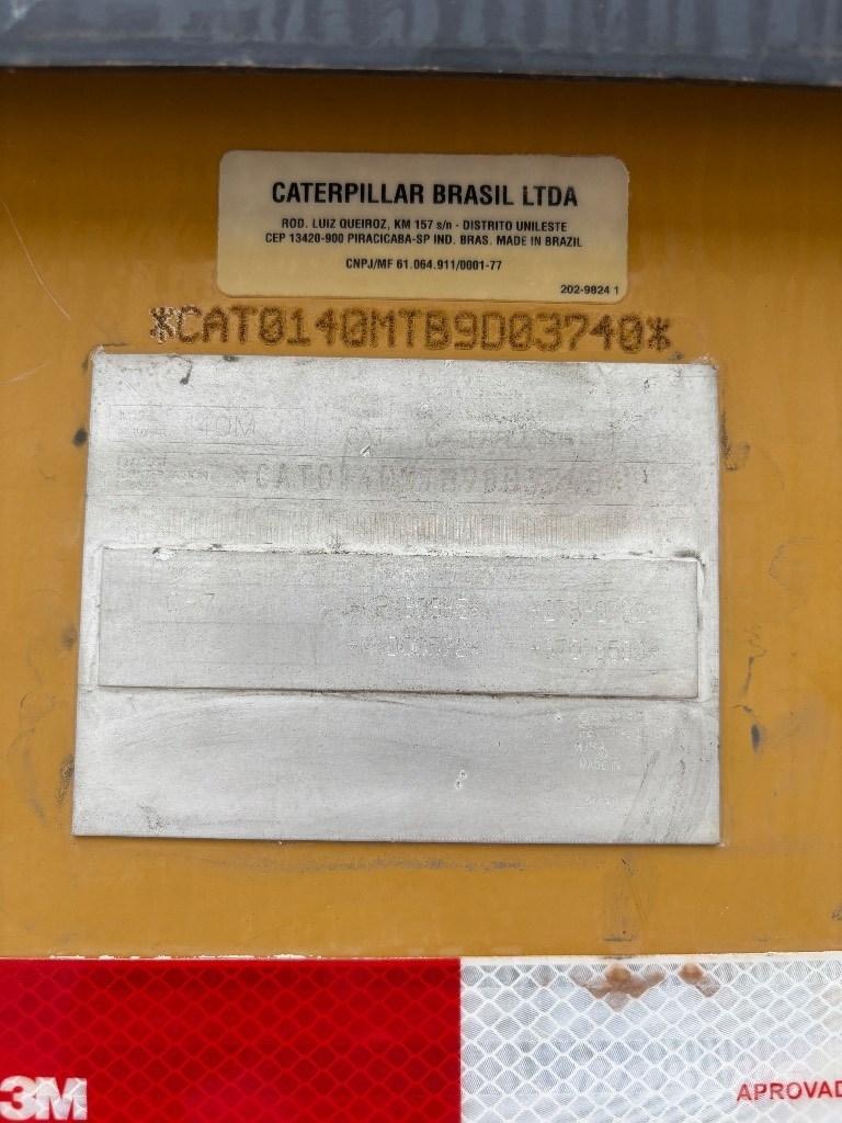 CAT 140M Grederji