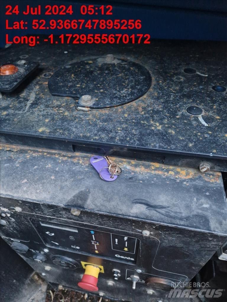 Genie GS 3369 Škarjaste dvižne ploščadi