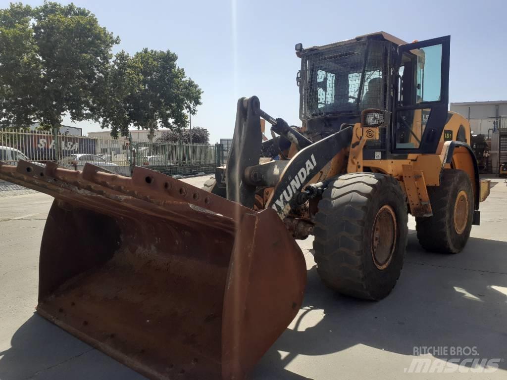 Hyundai HL 940A Kolesni nakladalci