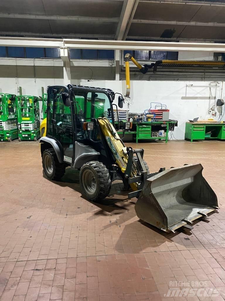 Kramer 350 Skid steer mini nakladalci