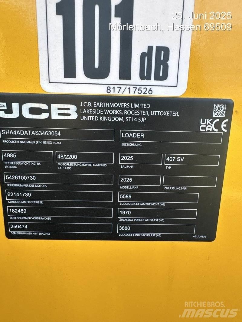 JCB 407 Kolesni nakladalci