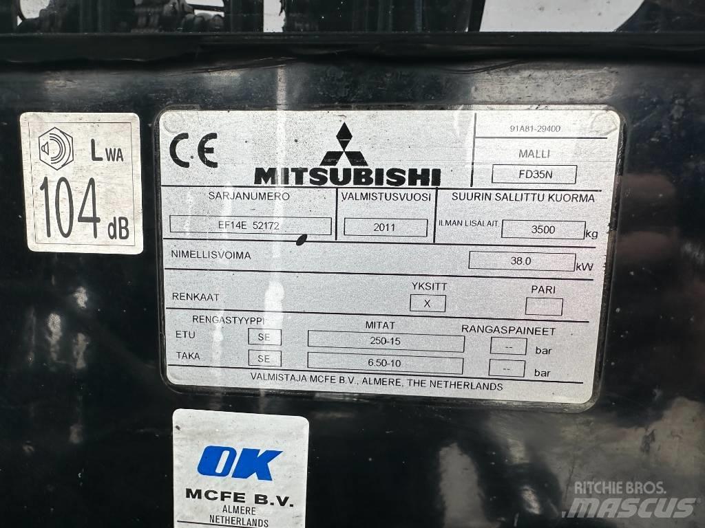 Mitsubishi FD 35 N Dizelski viličarji