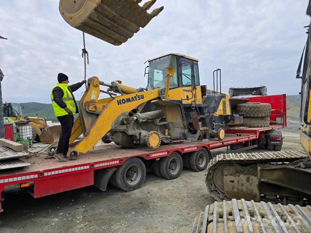 Komatsu WA 470-5H Boom in dipper roke