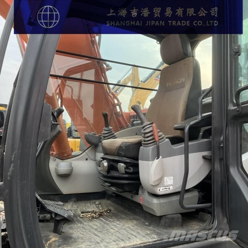 Hitachi ZX 130 Bagri goseničarji