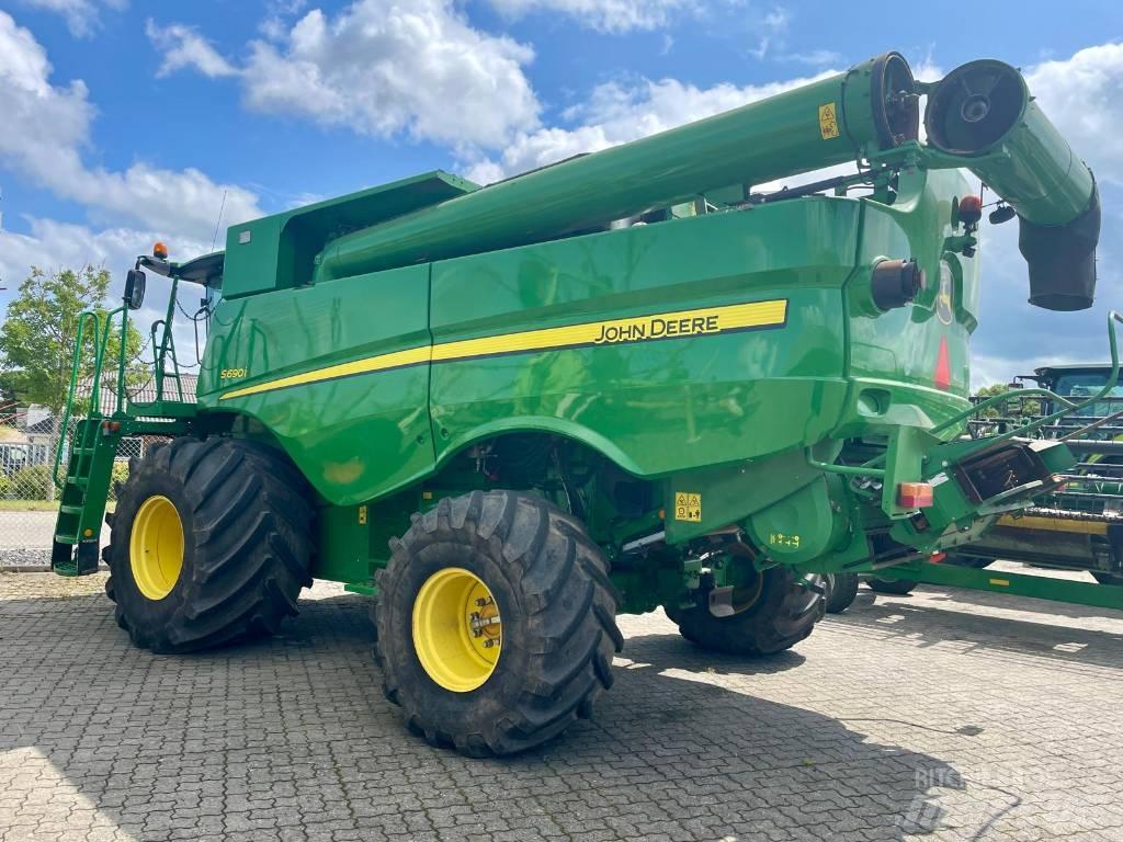 John Deere S 690 i Kombajni