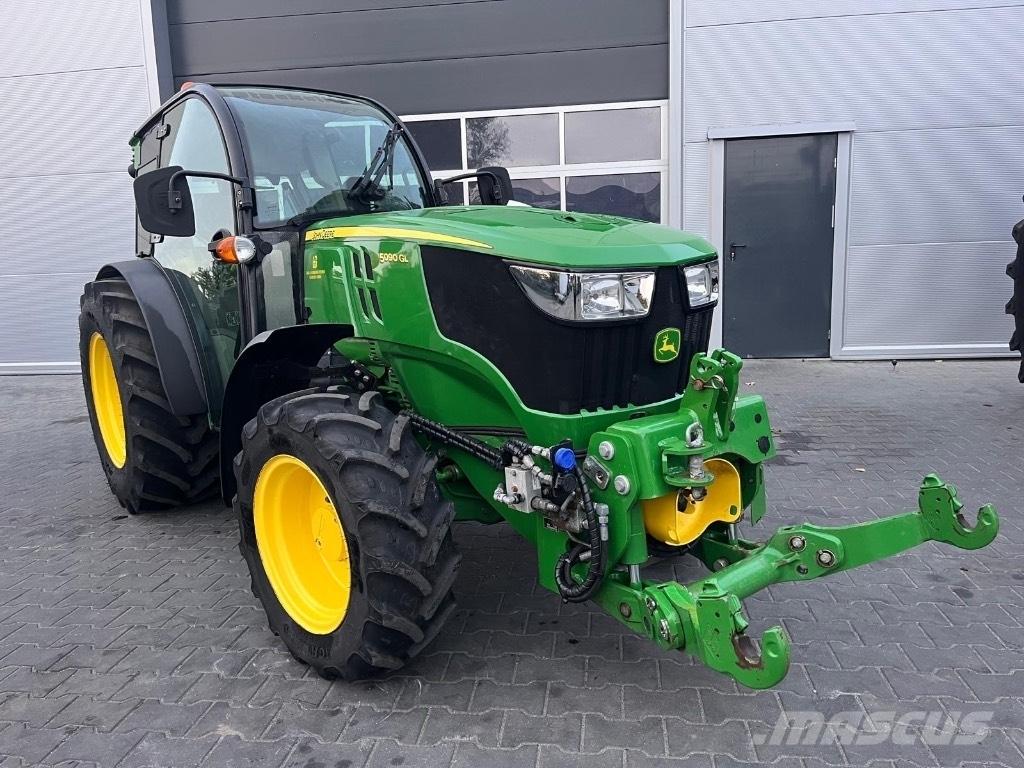 John Deere 5090 GL Traktorji