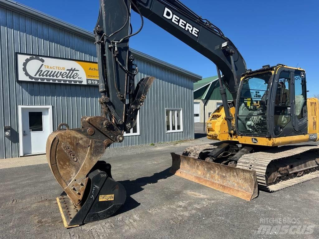 John Deere 135 G Bagri goseničarji