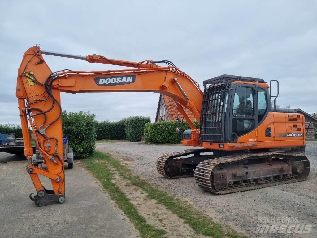 Doosan DX 180 LC-3 Bagri goseničarji