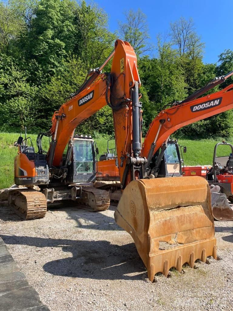 Doosan DX 235 LCR-5 Bagri goseničarji