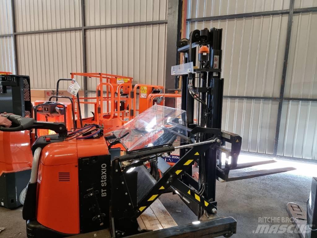 BT SPE120XR Ročni električni viličar