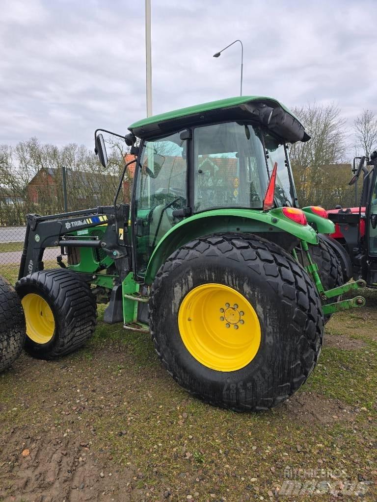 John Deere 5620 Traktorji