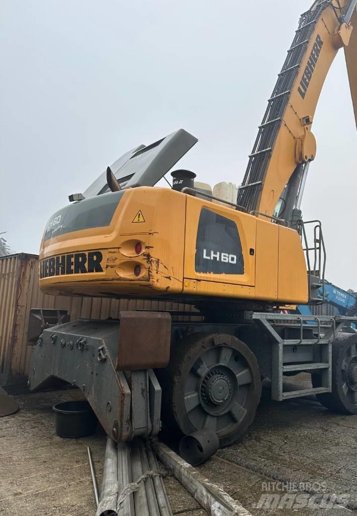 Liebherr LH 60 M Bagri za prekladanje primarnih/sekundarnih surovin