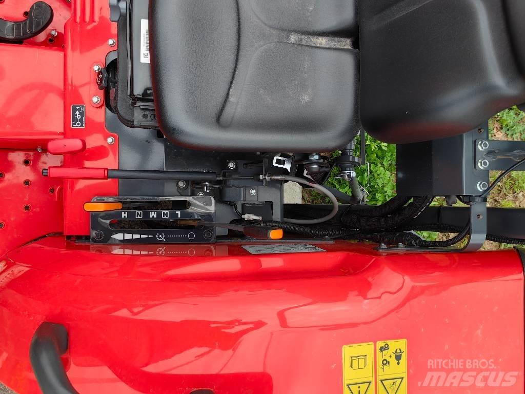 Kubota L1-382 HST Traktorji