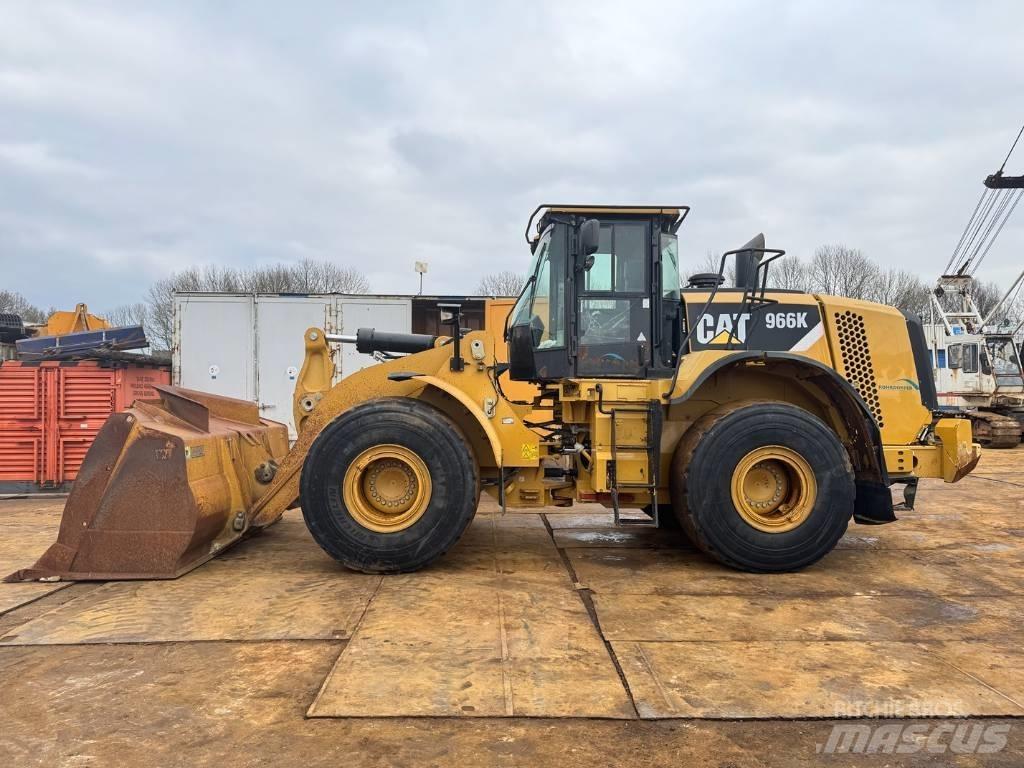 CAT 966 K Kolesni nakladalci