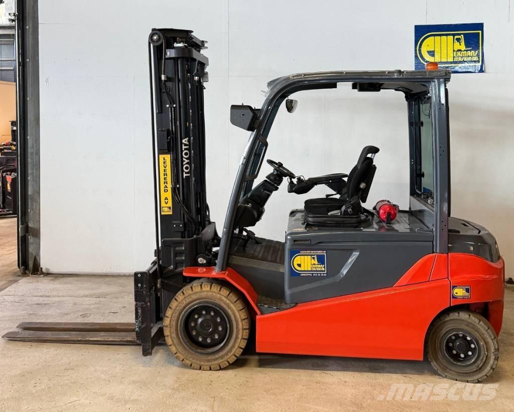 Toyota truck 8FBMT45 Električni viličarji