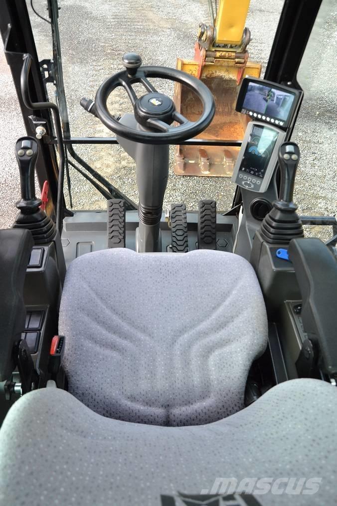 CAT M 314 F Bagri na kolesih