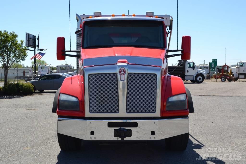 Kenworth T 880 Kiper tovornjaki