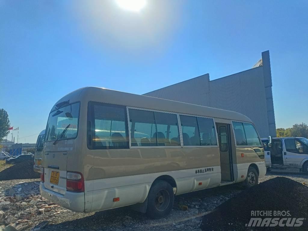 Toyota Coaster Bus Mini avtobusi