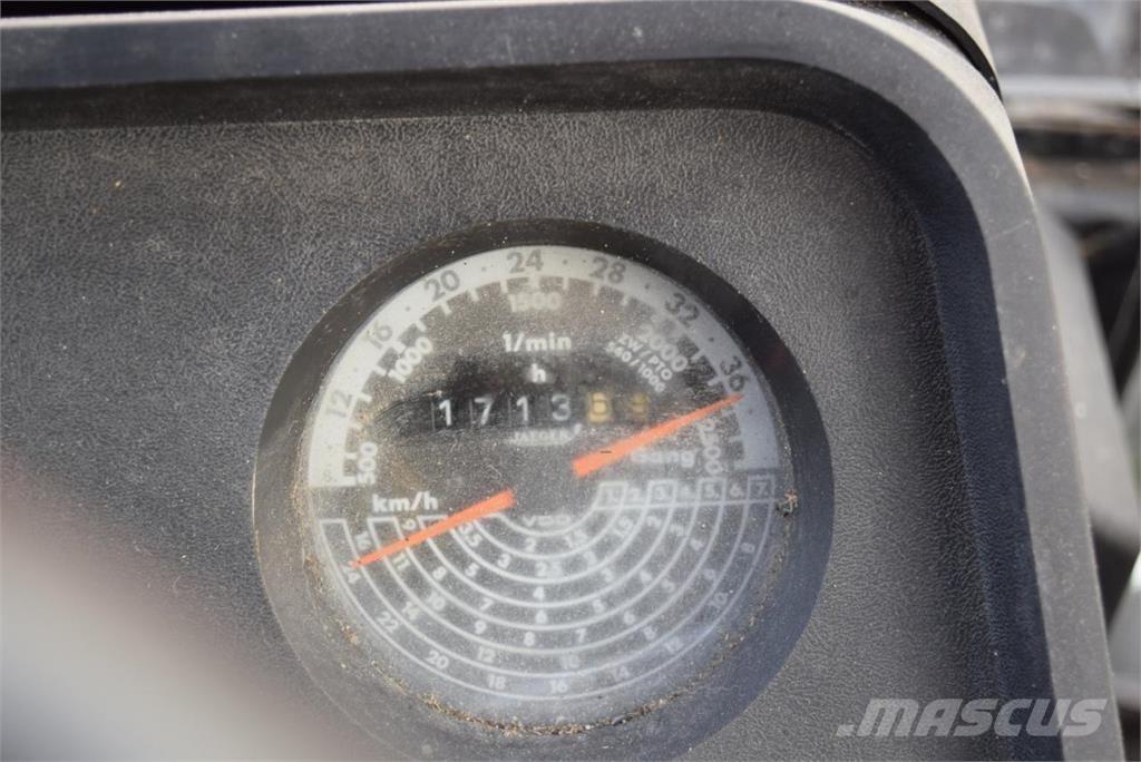 Case IH 956 XL Traktorji