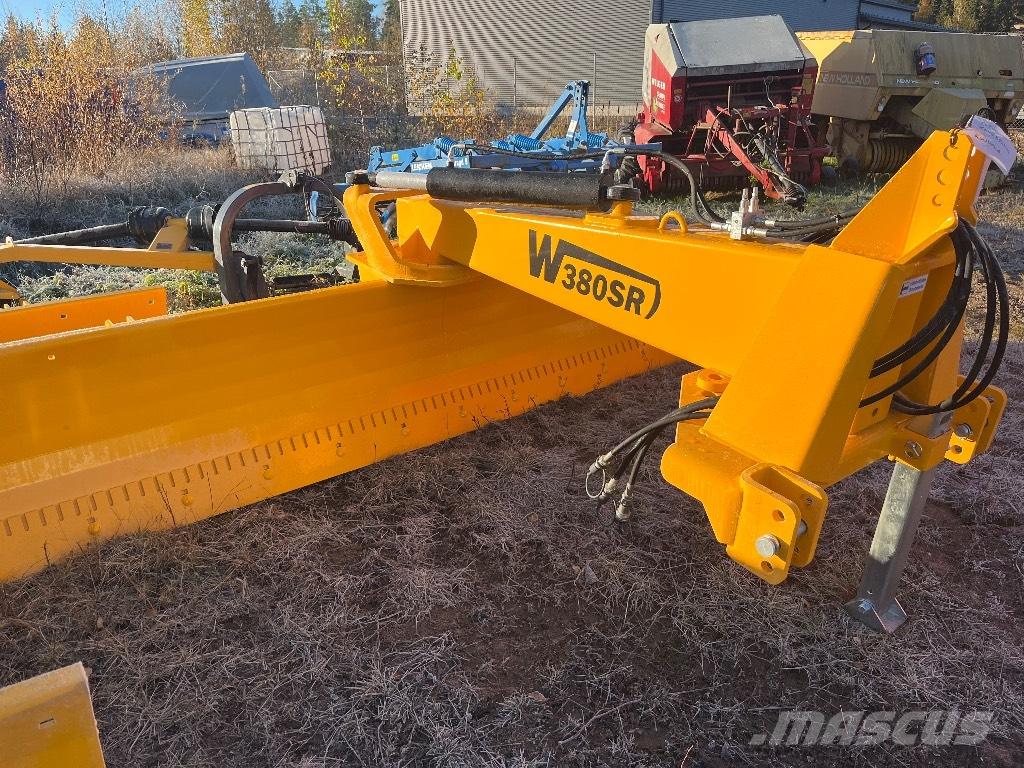 Wieska W380SR2 Cestni plugi