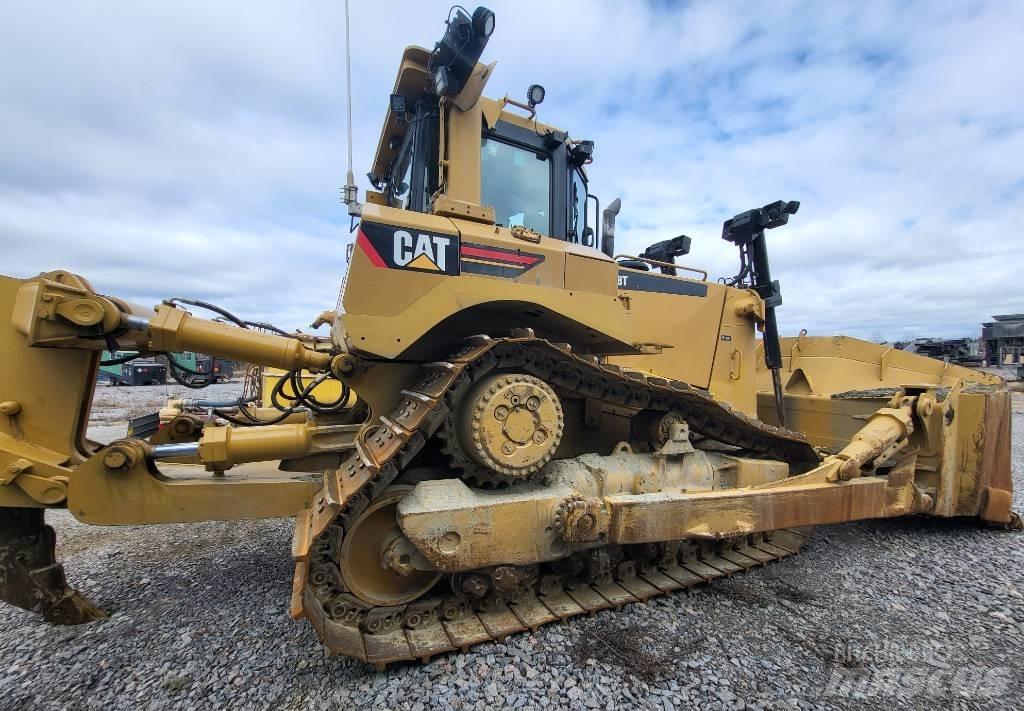 CAT D 8 T Buldožerji goseničarji