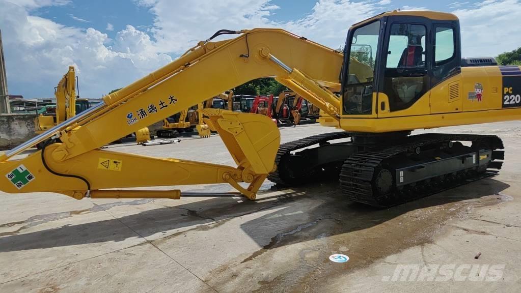 Komatsu pc220-7 Bagri goseničarji