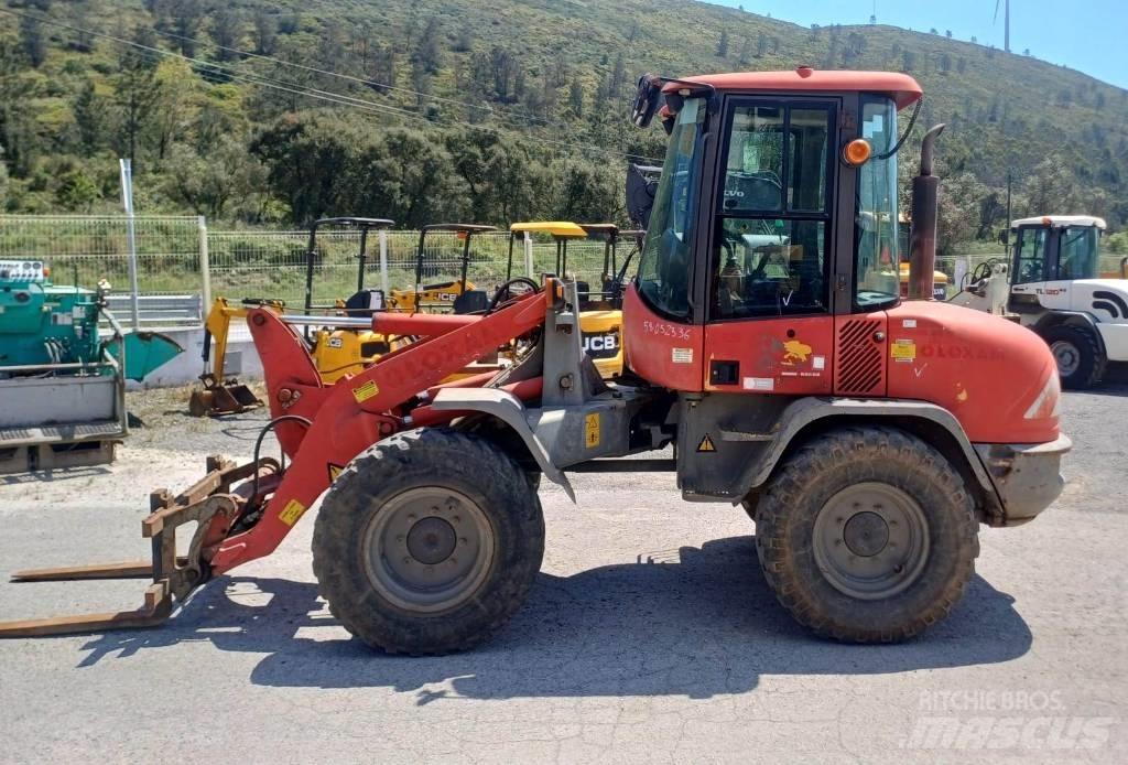 Volvo L 30 B Kolesni nakladalci