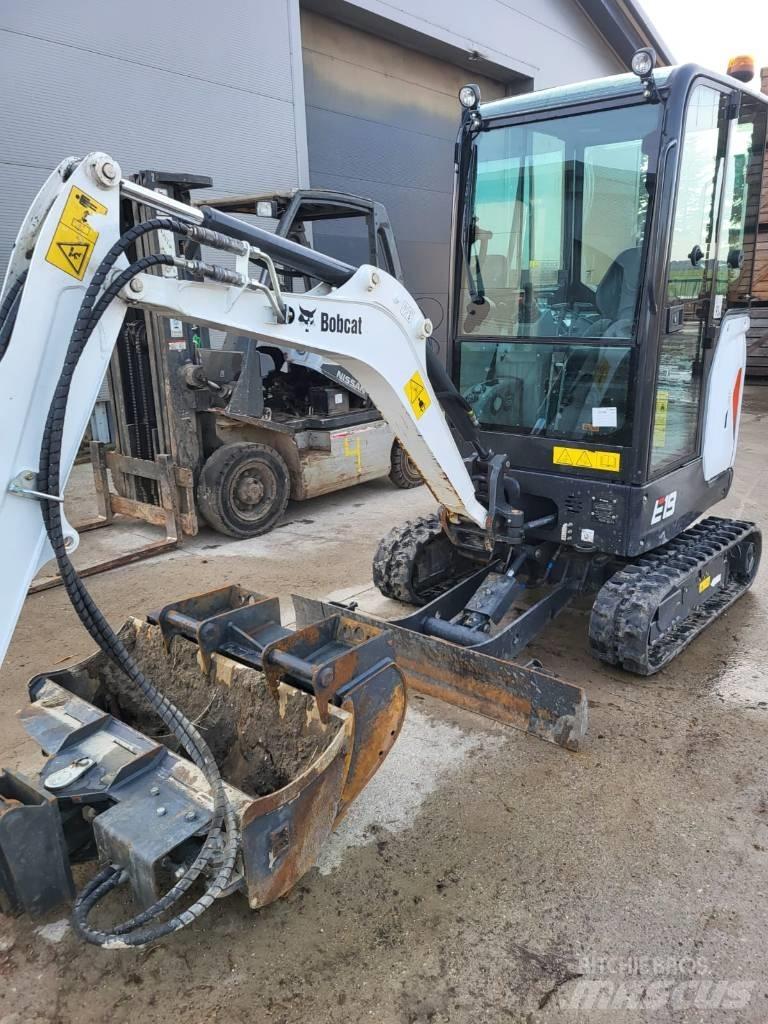 Bobcat E 19 Mini bagri <7t