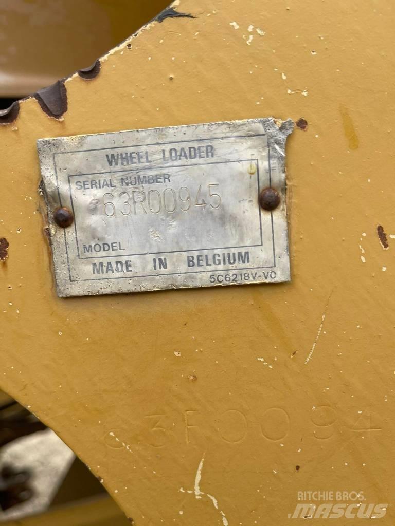 CAT 950B Kolesni nakladalci