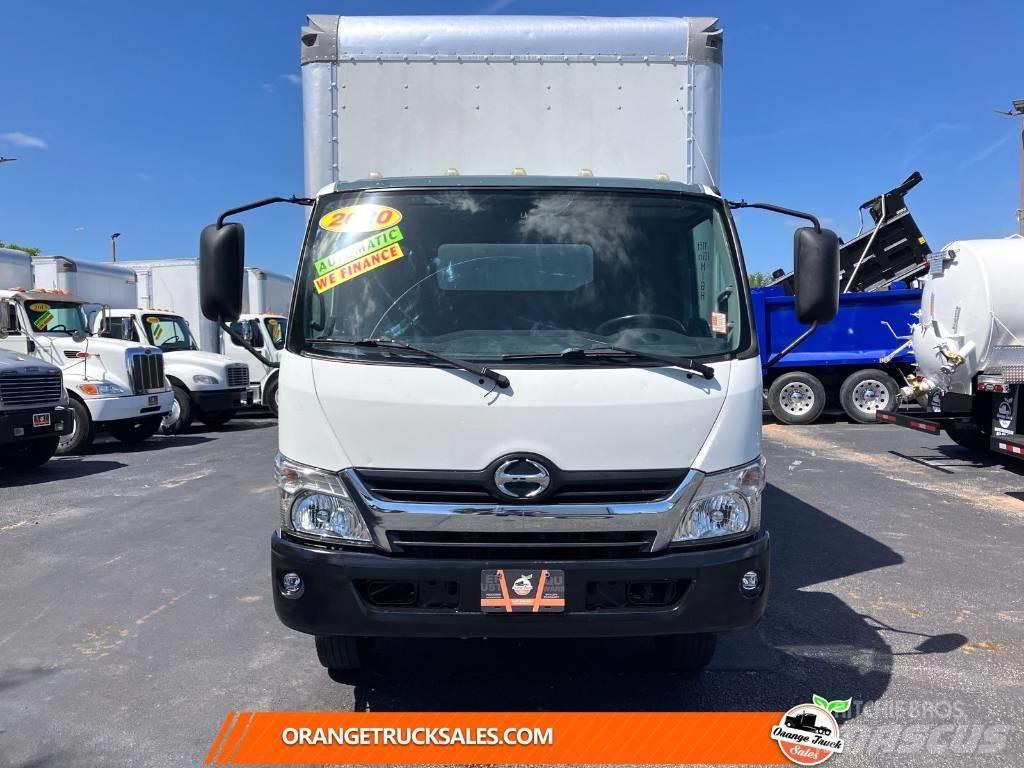 Hino 195 Tovornjaki zabojniki
