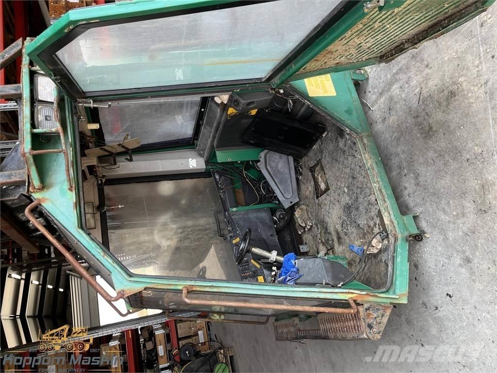 Timberjack 1270 Kabine in notranjost