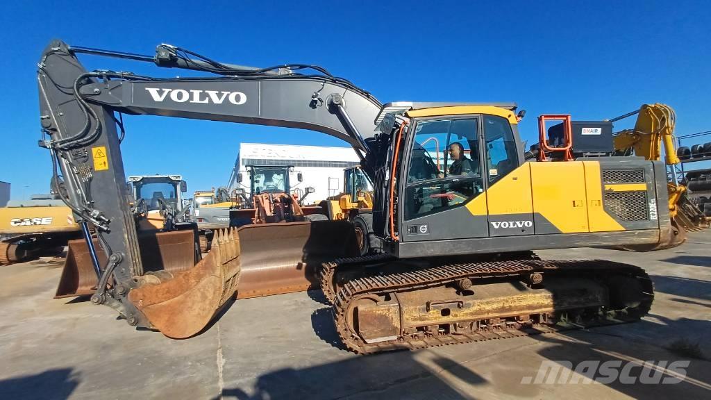 Volvo EC 220 E Bagri goseničarji